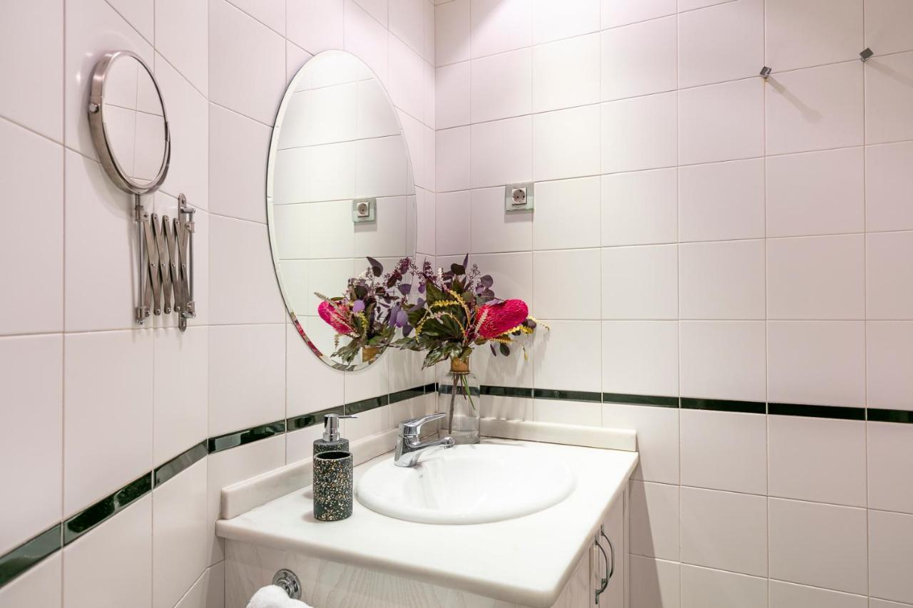 马德里Luxury Belmont Puerta Del Sol公寓 外观 照片